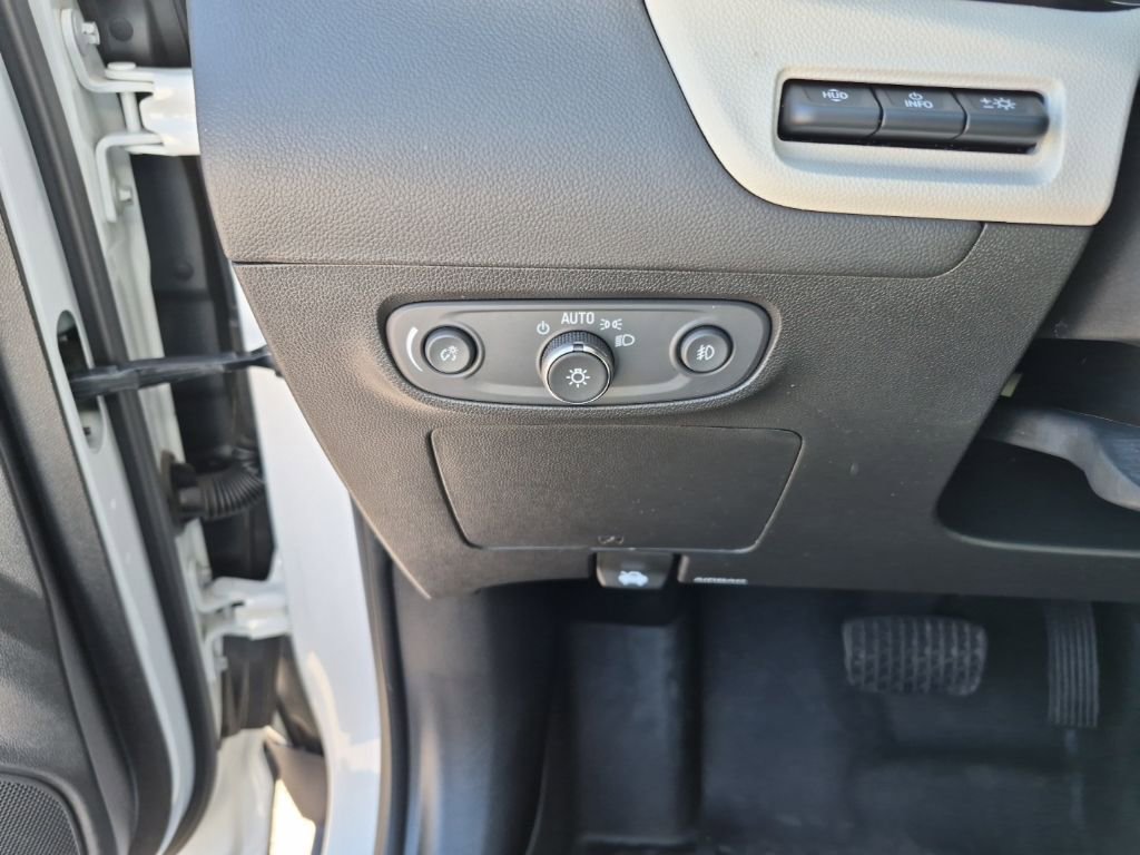 Certified 2023 Buick Encore GX Essence w/ Advanced Technology Package image 32