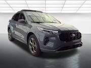 Used 2024 Ford Escape ST-Line w/ Tech Pack #1 AWD/4WD image 5