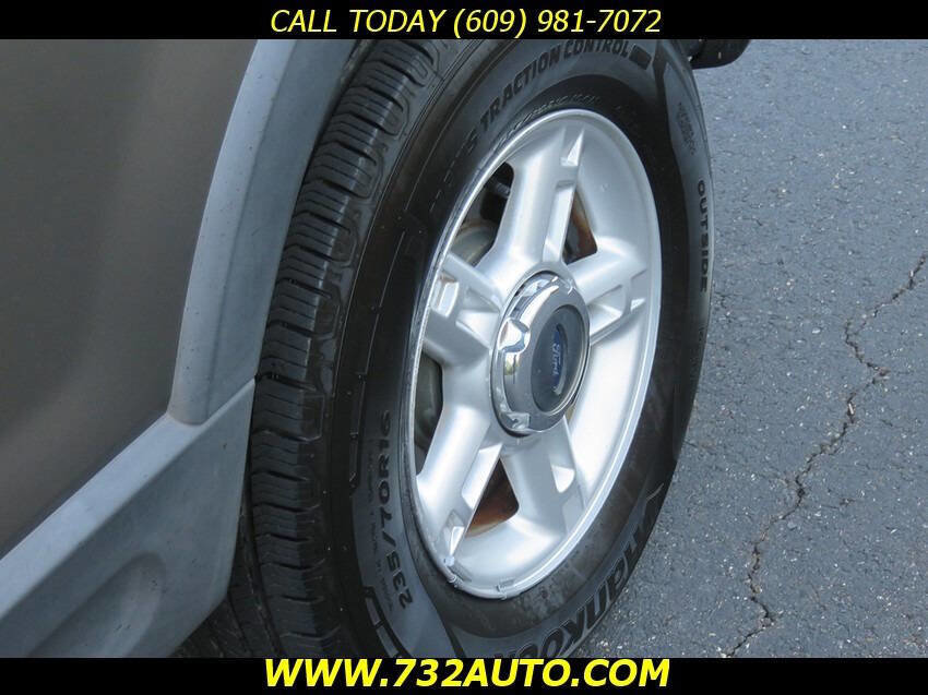 Used 2003 Ford Explorer XLT image 36
