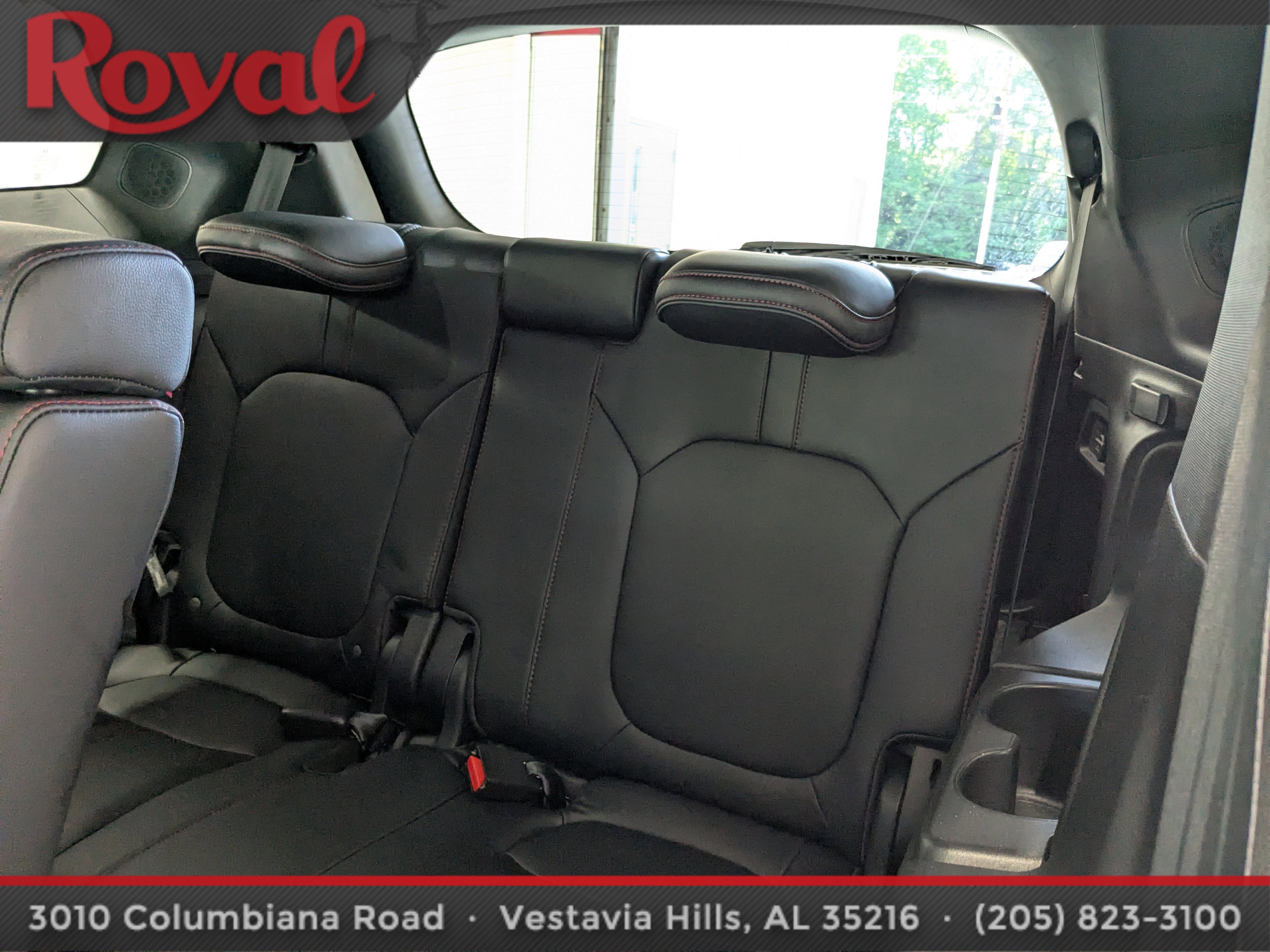 Used 2025 Honda Pilot Black Edition image 17