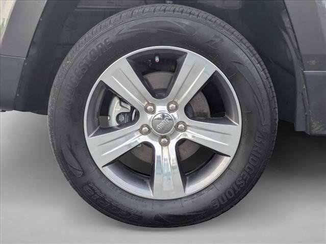 Used 2016 Jeep Patriot High Altitude AWD/4WD image 23