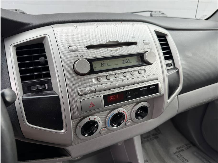 Used 2007 Toyota Tacoma PreRunner w/ SR5 Pkg #2 RWD image 13