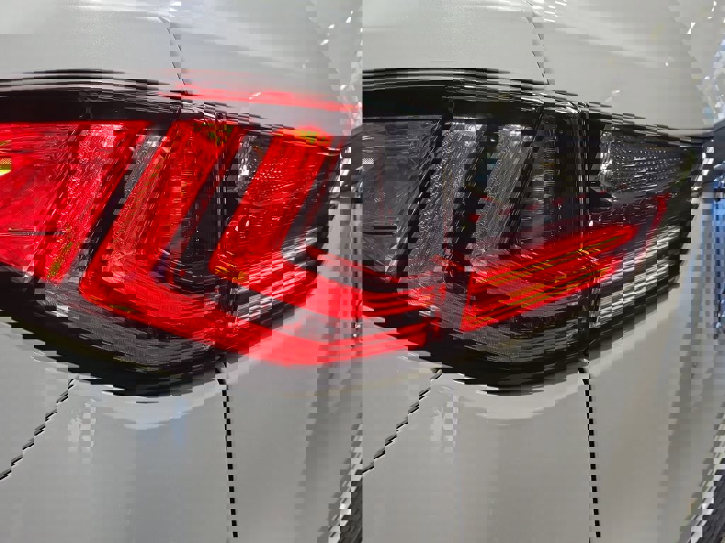 Certified 2021 Lexus RX 350L Premium w/ Premium Package image 38