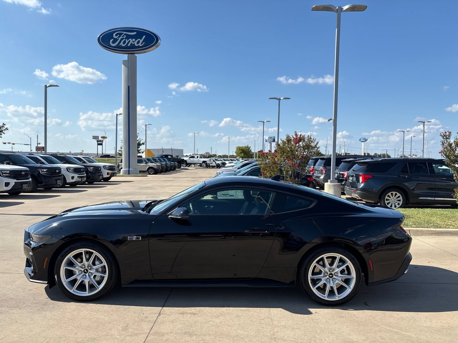New 2026 Ford Mustang GT Premium RWD video 2
