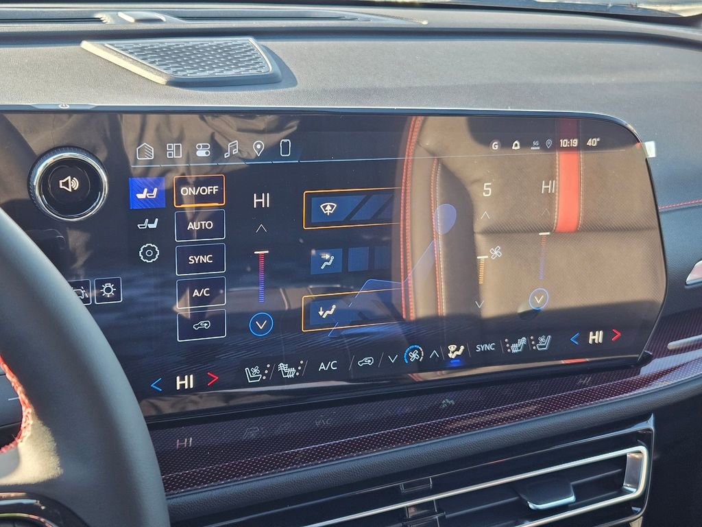 New 2026 Chevrolet Traverse RS image 22