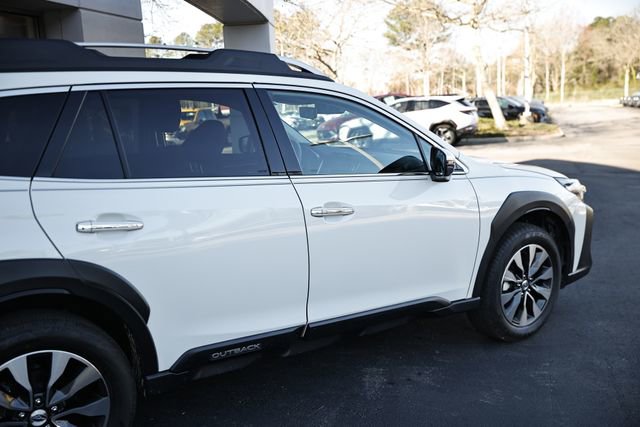 Used 2025 Subaru Outback Touring XT AWD/4WD image 7
