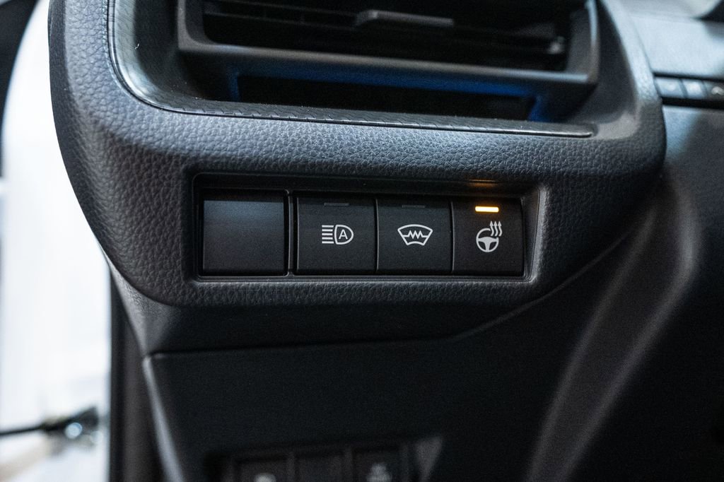 New 2026 Toyota Prius Plug-In Hybrid image 18