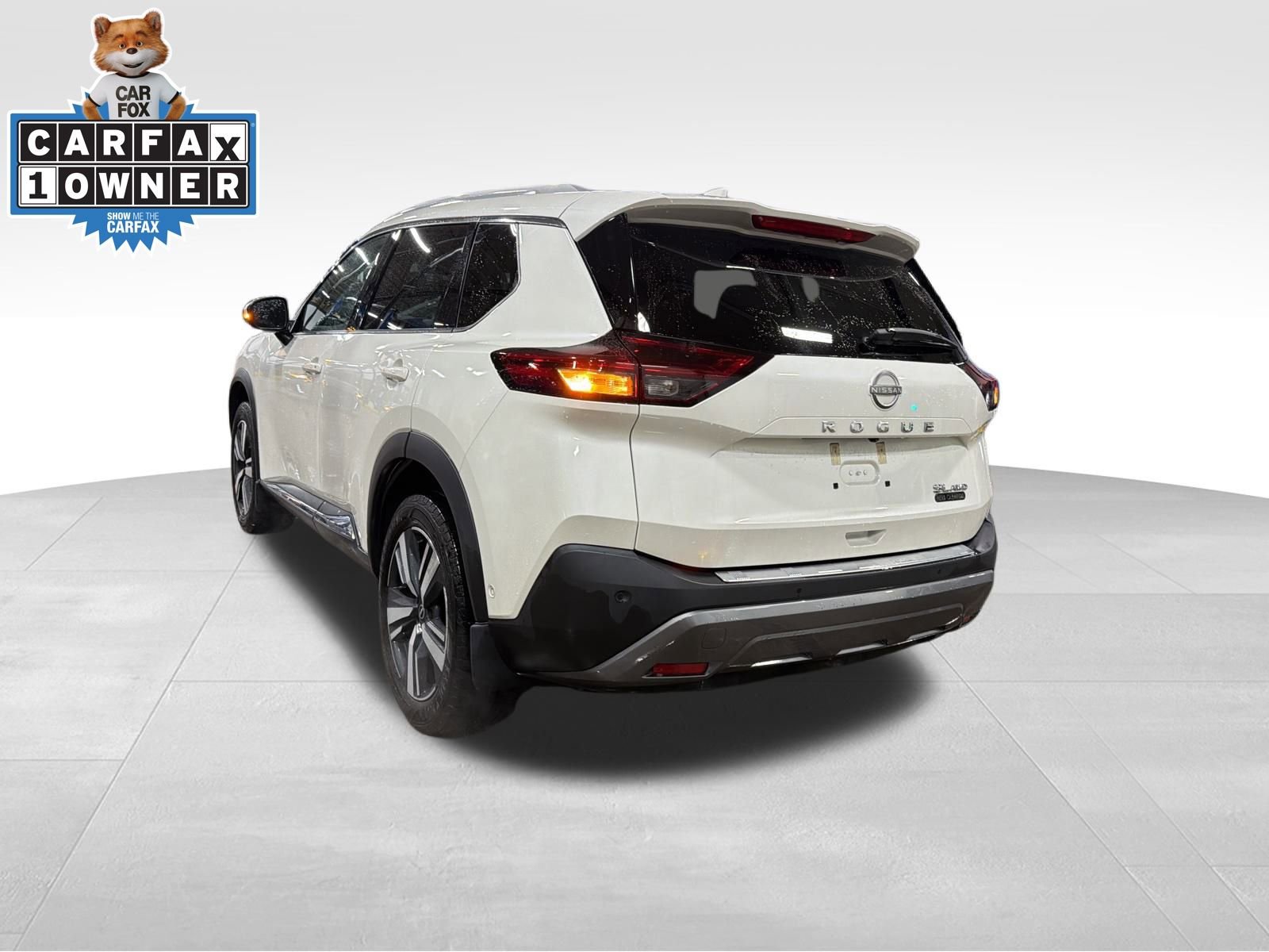 Used 2022 Nissan Rogue SL w/ SL Premium Package image 7