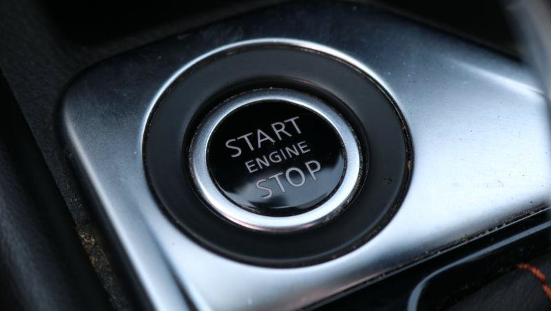 Used 2020 Nissan Sentra SR FWD image 12