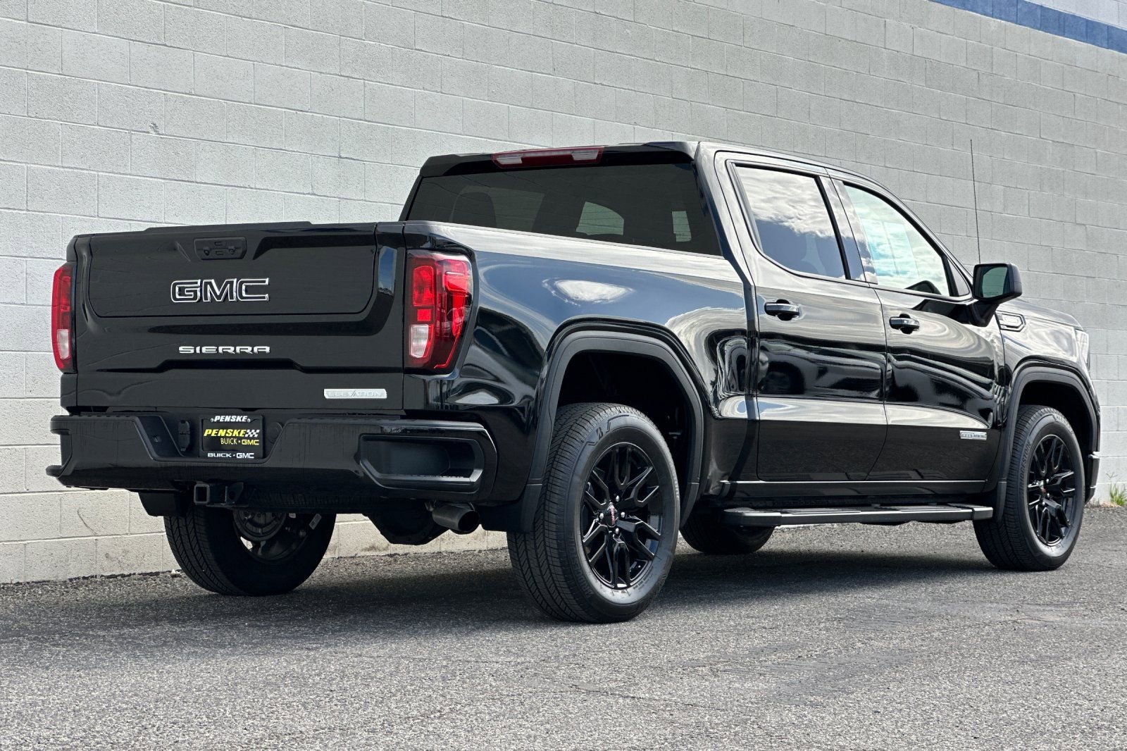 Used 2026 GMC Sierra 1500 Elevation w/ LPO, Elevation Black Package RWD image 4
