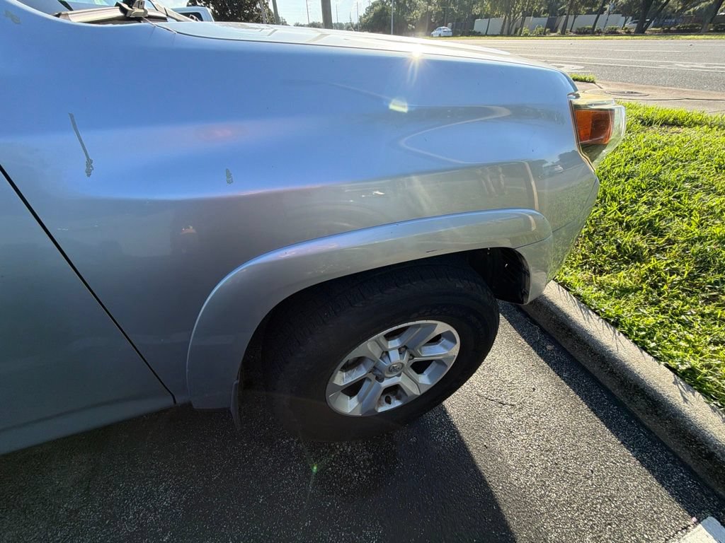 Used 2016 Toyota 4Runner SR5 Premium AWD/4WD image 4