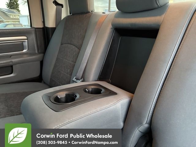 Used 2018 RAM 3500 Big Horn image 31