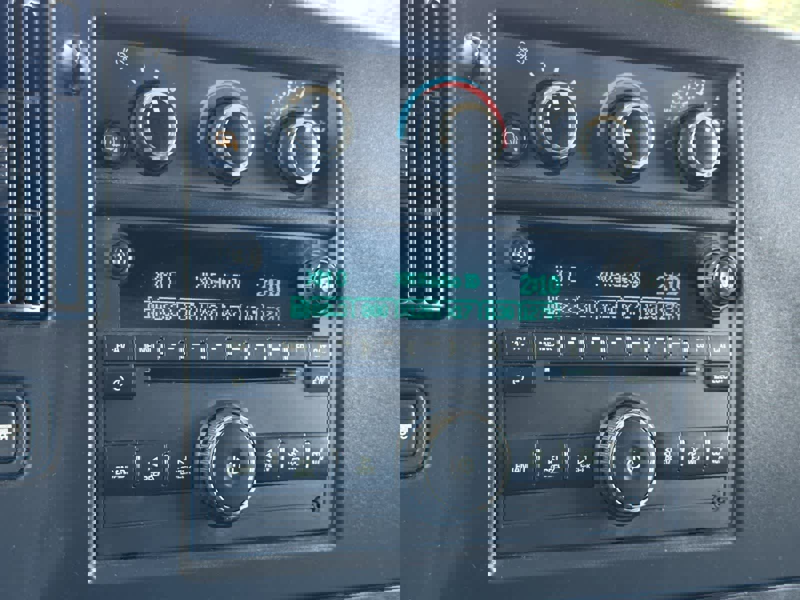 Used 2021 Chevrolet Express 2500 w/ Communications Package image 19