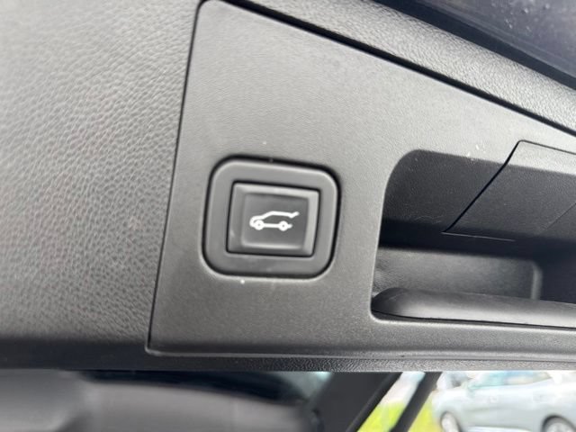 Used 2023 Cadillac XT4 Sport AWD/4WD image 8