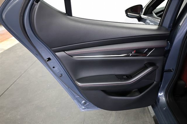New 2026 MAZDA MAZDA3 Carbon image 18