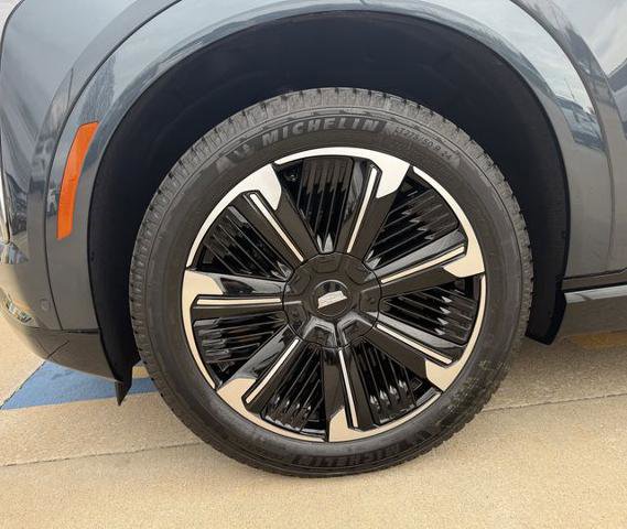 New 2026 Cadillac Escalade IQL Sport 1 w/ LPO, Floor Liner Package image 23