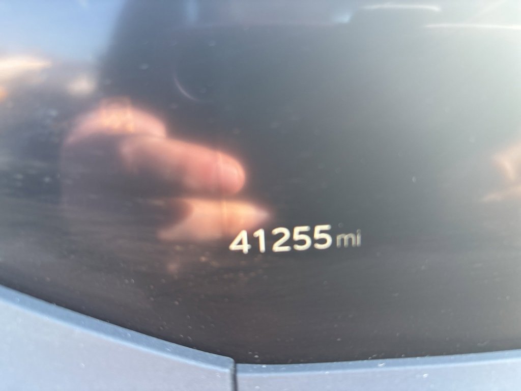 Used 2024 Toyota Prius LE image 13