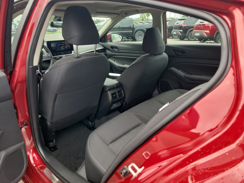 New 2026 Nissan Altima 2.5 SV w/ SV Special Edition Package FWD image 8