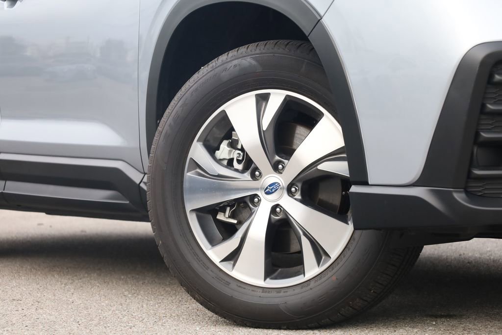 Certified 2025 Subaru Ascent Premium image 3