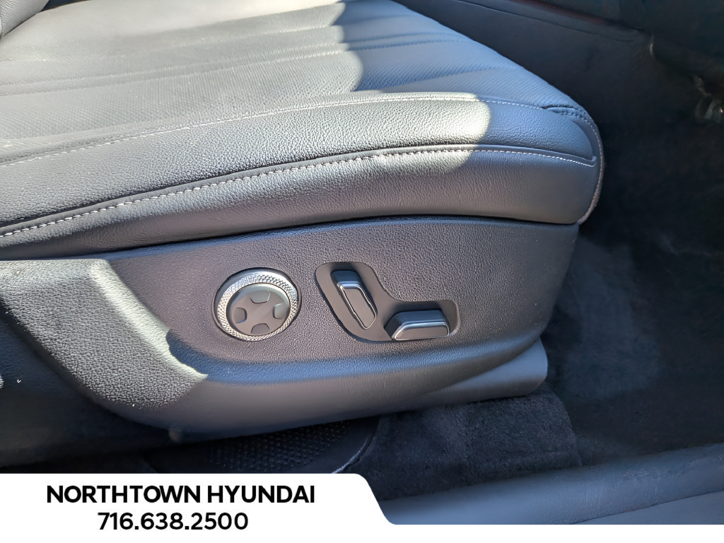 Used 2026 Genesis GV80 2.5T AWD/4WD image 38