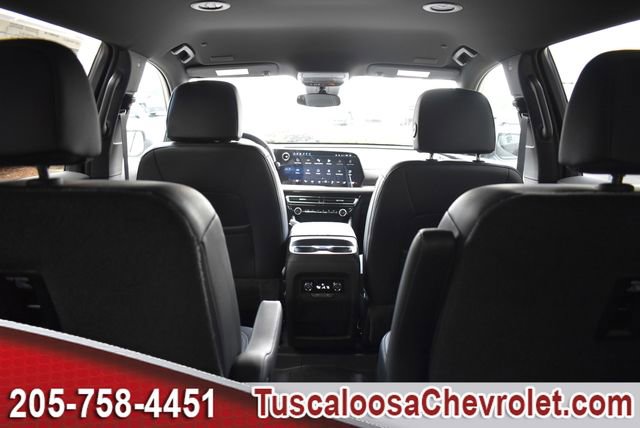 New 2026 Chevrolet Traverse LT w/ LPO, Floor Liner Package FWD image 11
