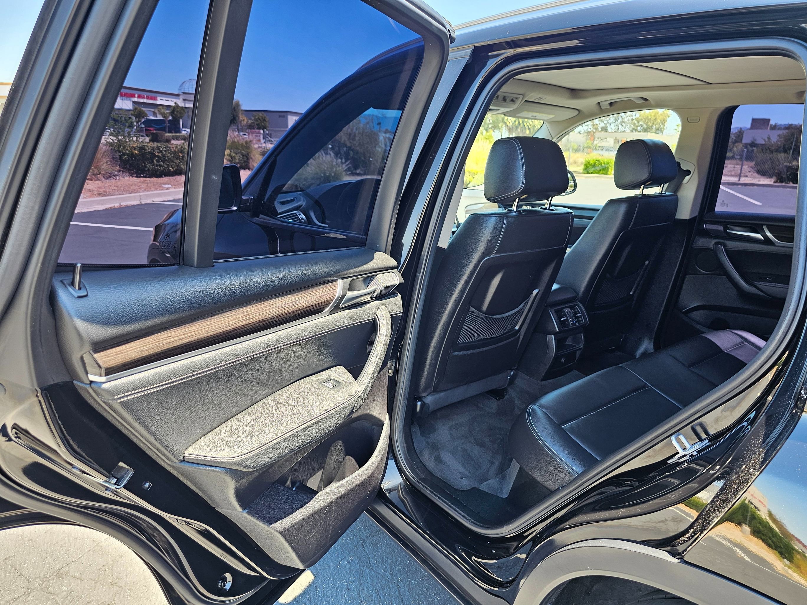Used 2017 BMW X3 sDrive28i RWD image 17