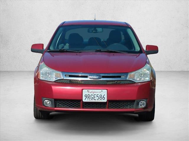 Used 2009 Ford Focus SES image 2
