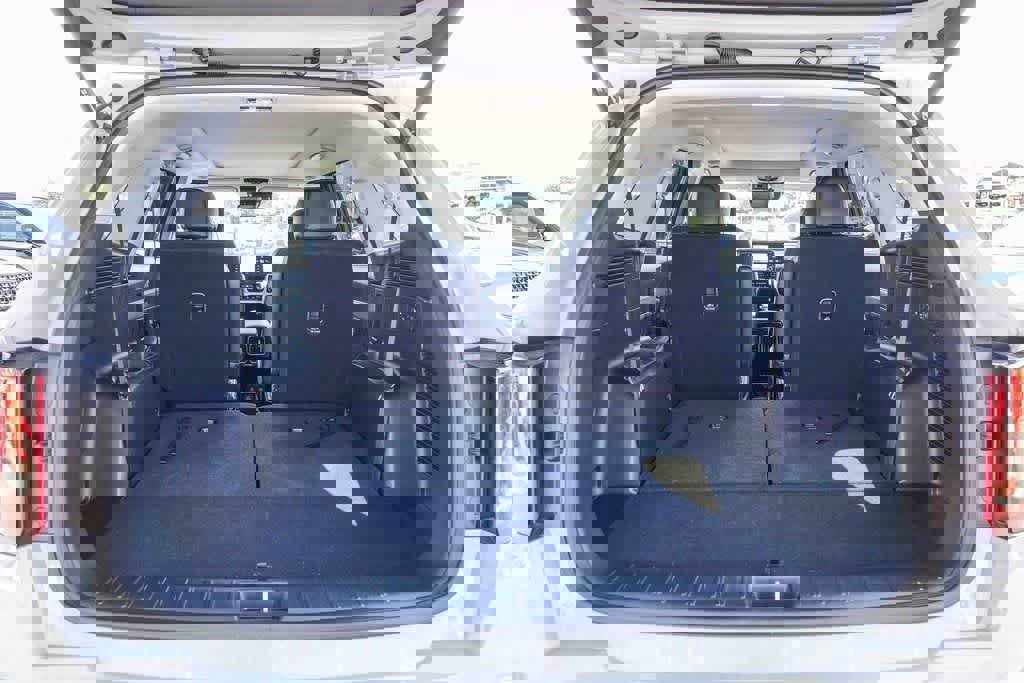 Certified 2023 Kia Sorento SX image 25