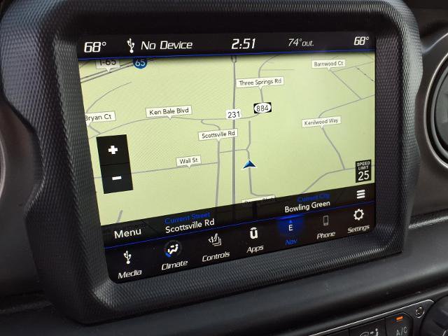 Used 2023 Jeep Gladiator Sport image 15