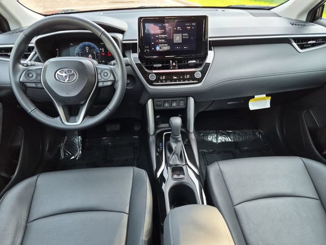 Certified 2025 Toyota Corolla Cross XLE w/ Convenience Package AWD/4WD image 27
