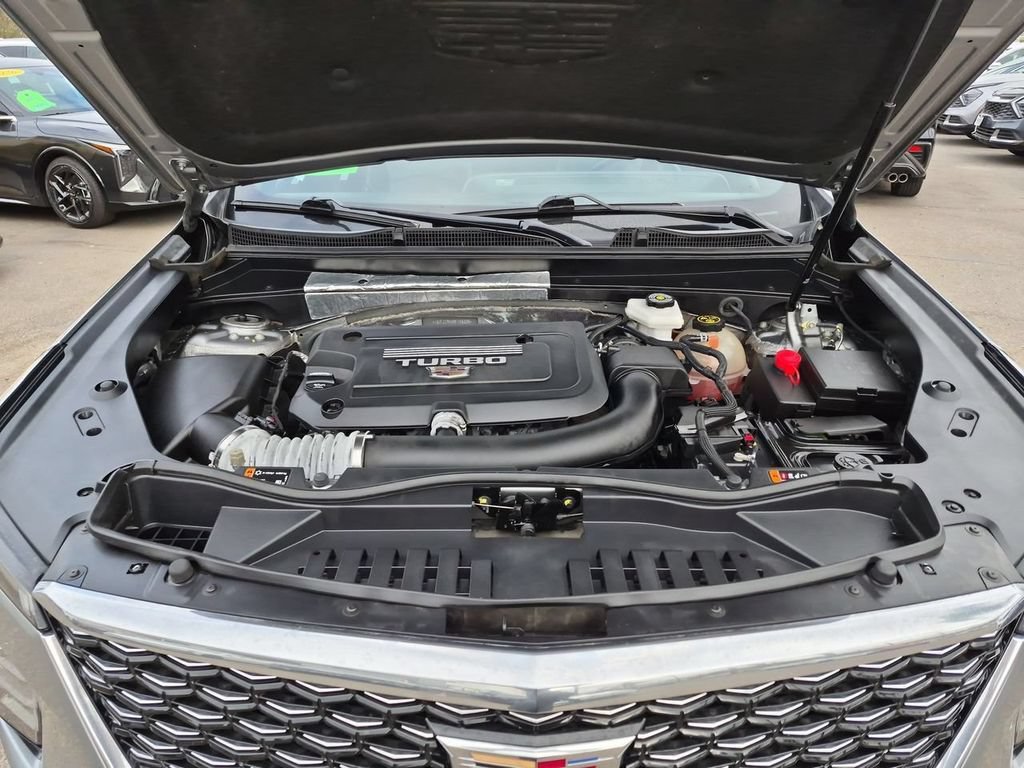 Used 2024 Cadillac XT4 Premium Luxury FWD image 30