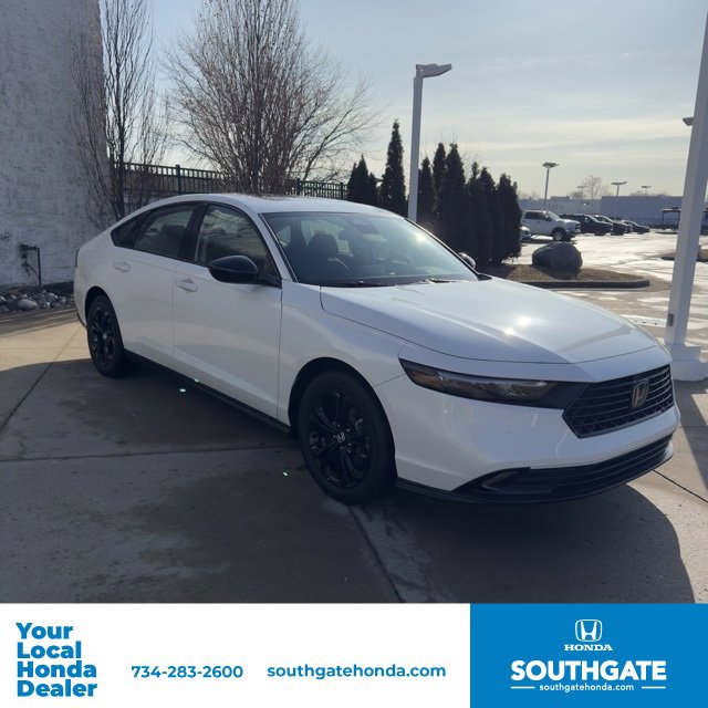 Certified 2025 Honda Accord SE image 1