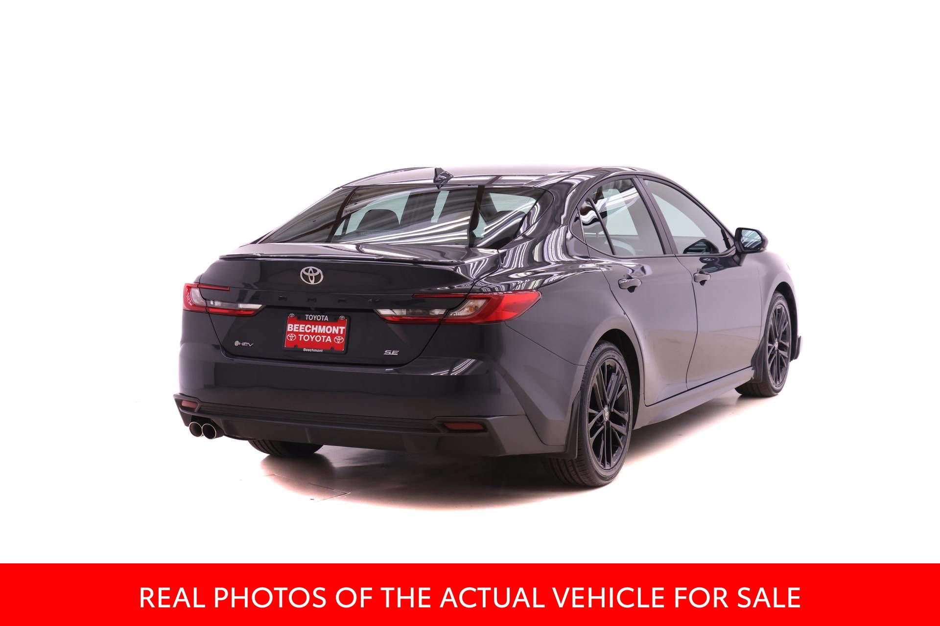 Certified 2025 Toyota Camry SE w/ Convenience Package FWD image 2