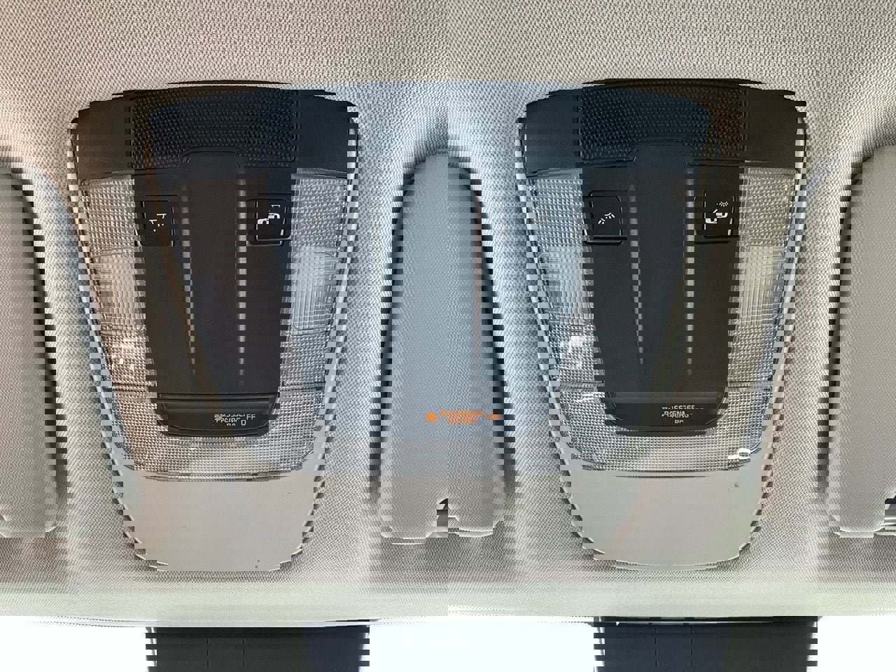 Used 2025 Kia Sportage LX image 16