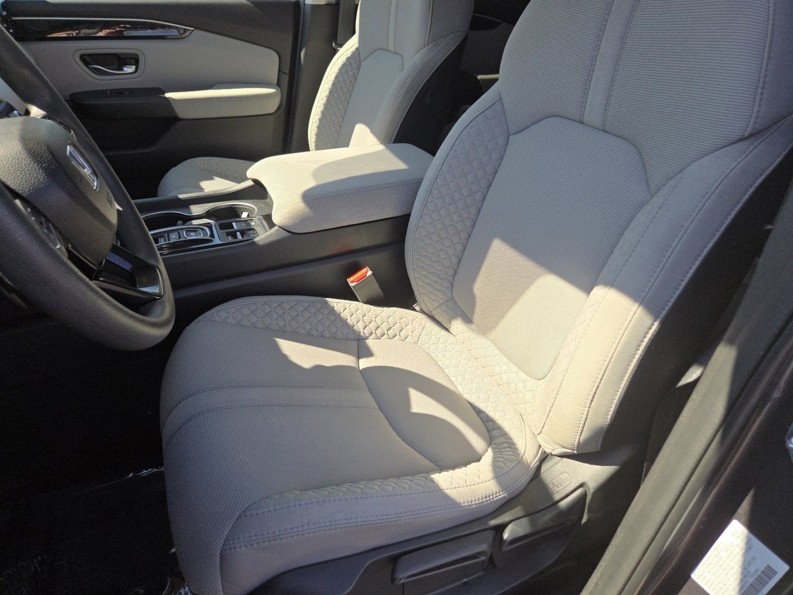 Certified 2023 Honda Pilot LX image 24