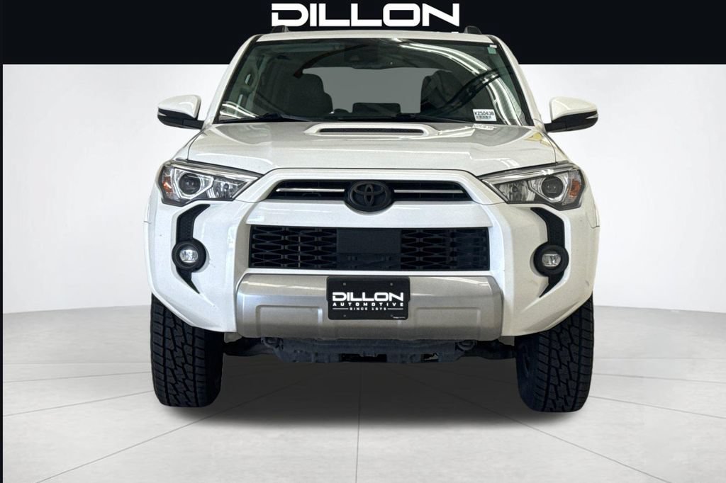 Used 2021 Toyota 4Runner TRD Off-Road Premium AWD/4WD image 9
