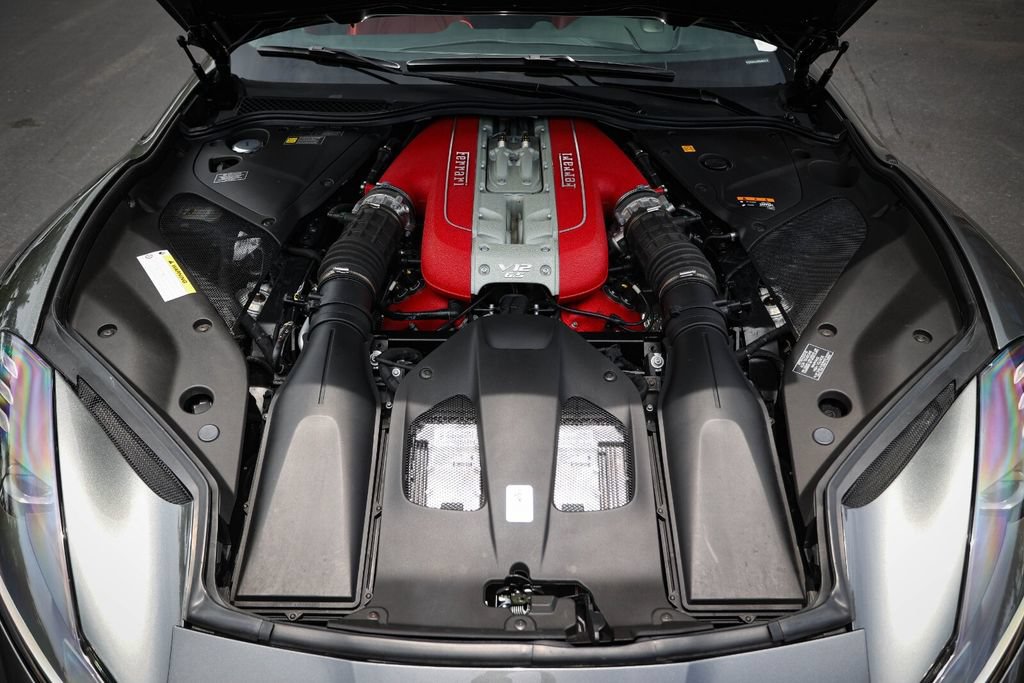 Certified 2019 Ferrari 812 Superfast RWD image 20