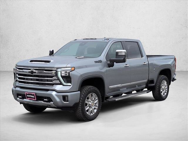 Used 2026 Chevrolet Silverado 2500 High Country w/ High Country Premium Package AWD/4WD image 4