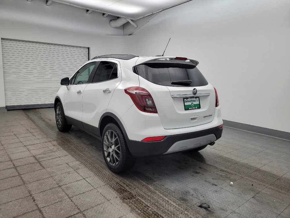 Used 2019 Buick Encore Sport Touring FWD image 3