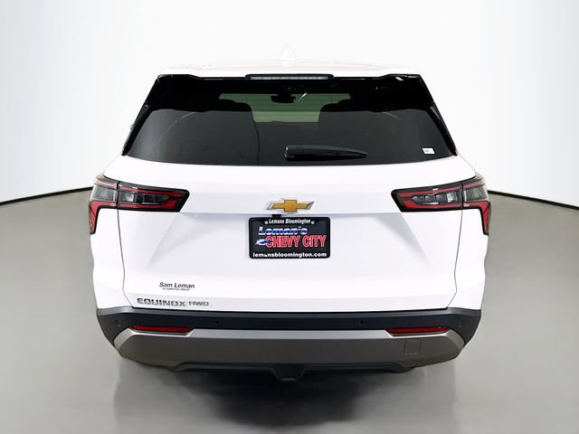 New 2026 Chevrolet Equinox LT w/ Convenience Package II AWD/4WD image 7