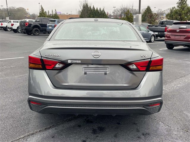 Used 2024 Nissan Altima 2.5 SV image 5