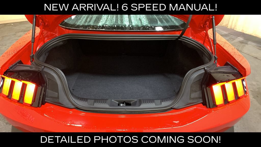 Used 2025 Ford Mustang GT RWD image 16