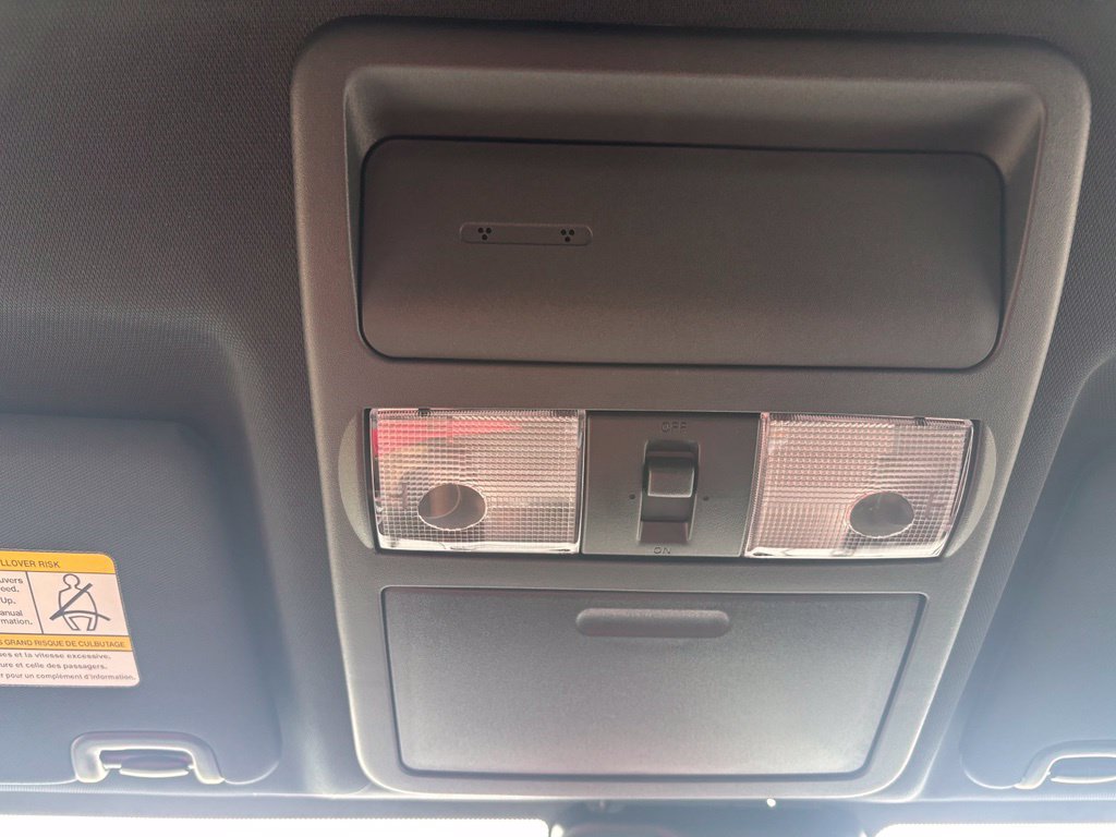 New 2027 Nissan Frontier SV w/ SV Convenience Package RWD image 39