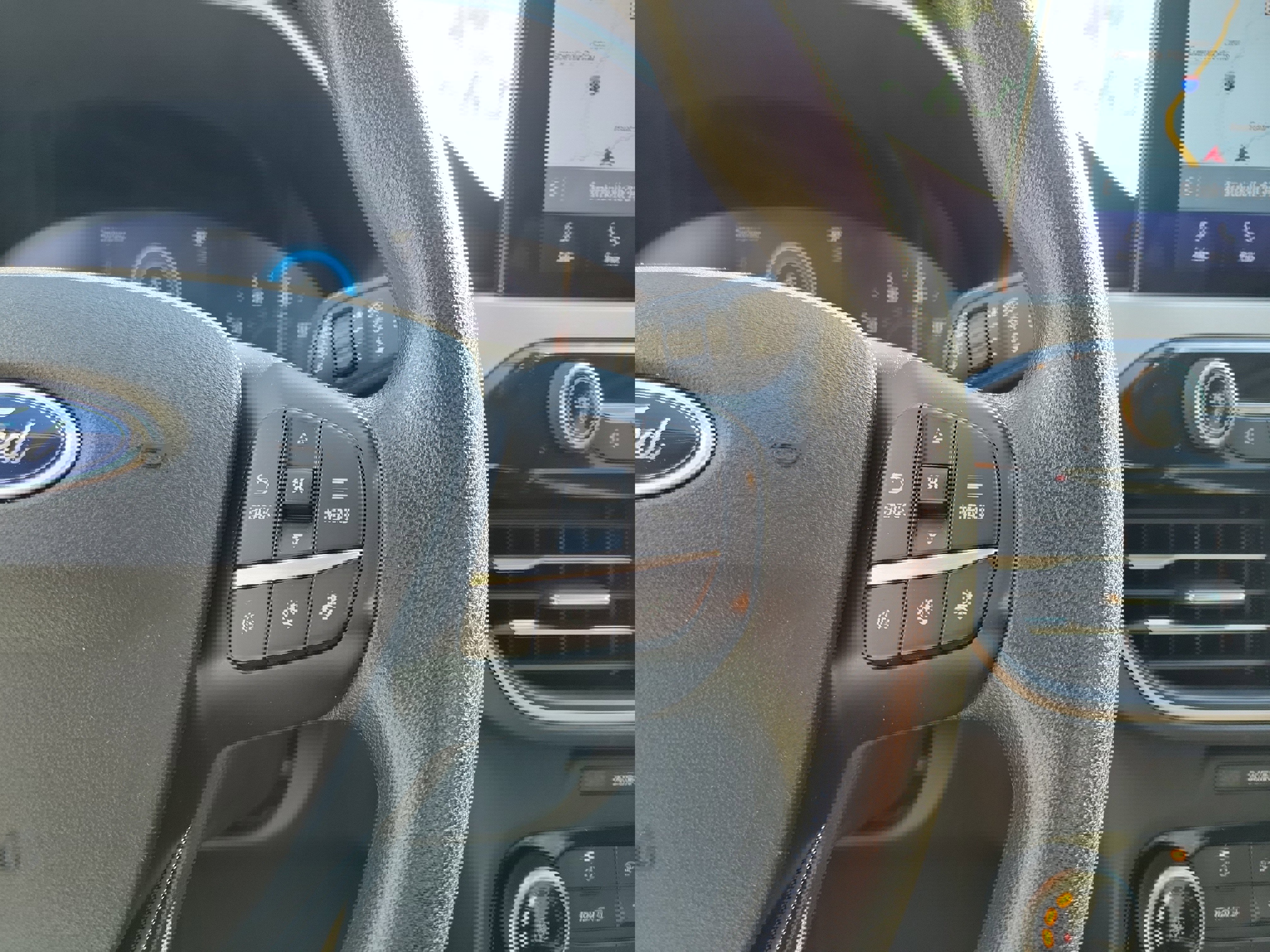 Used 2021 Ford Escape SE image 23