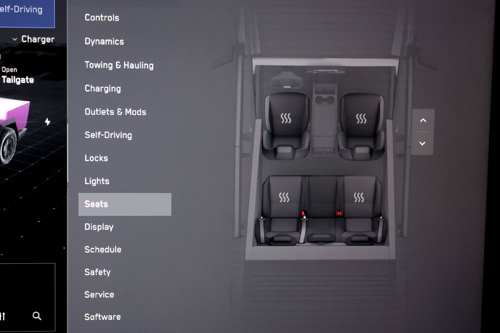 Used 2024 Tesla Cybertruck AWD Crew Cab image 32