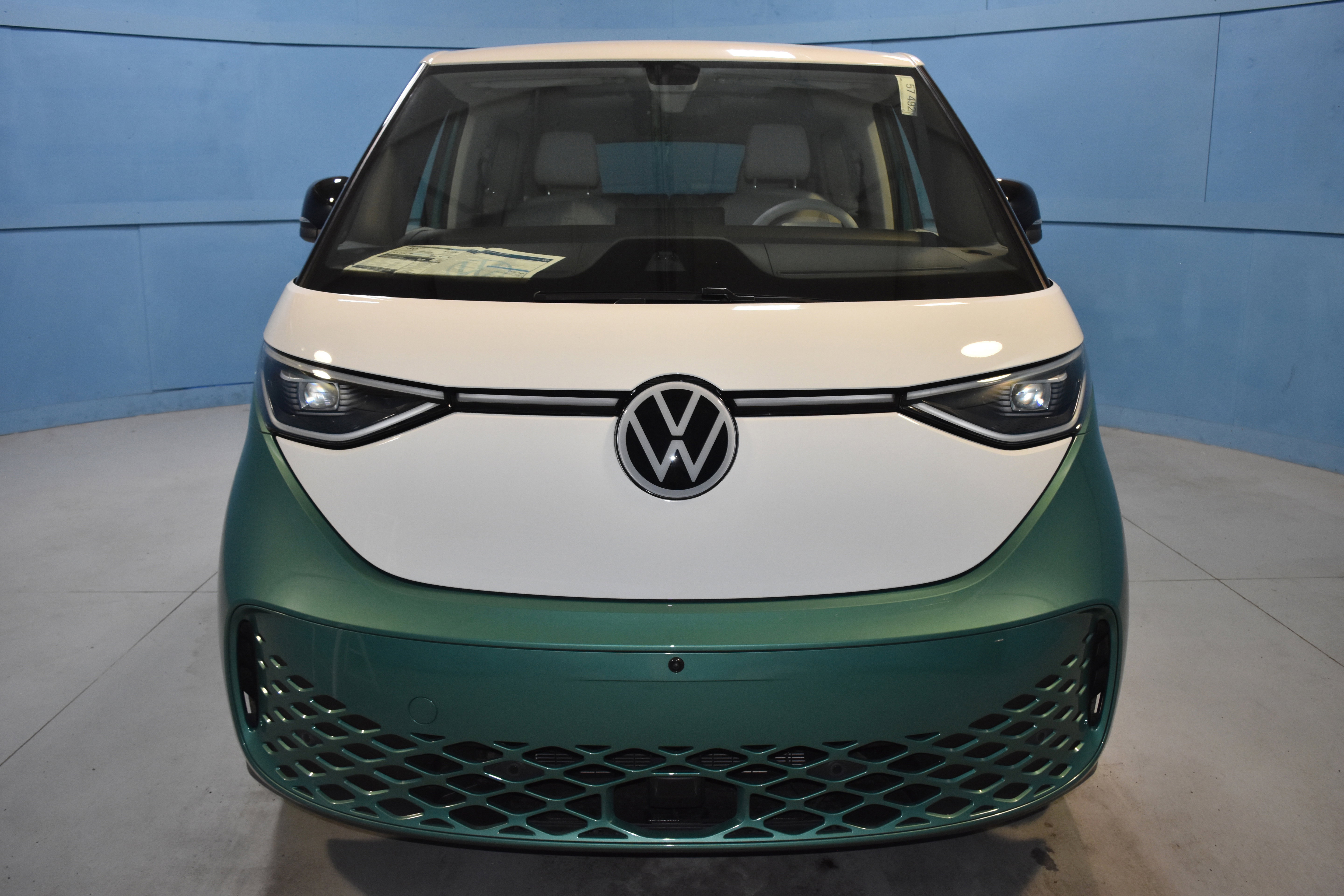 New 2025 Volkswagen ID. Buzz 1st Edition image 20