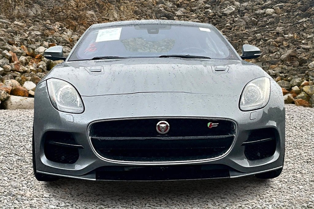 Used 2017 Jaguar F-TYPE S image 3