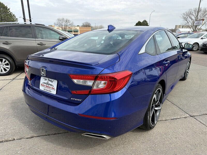 Used 2018 Honda Accord Sport image 6