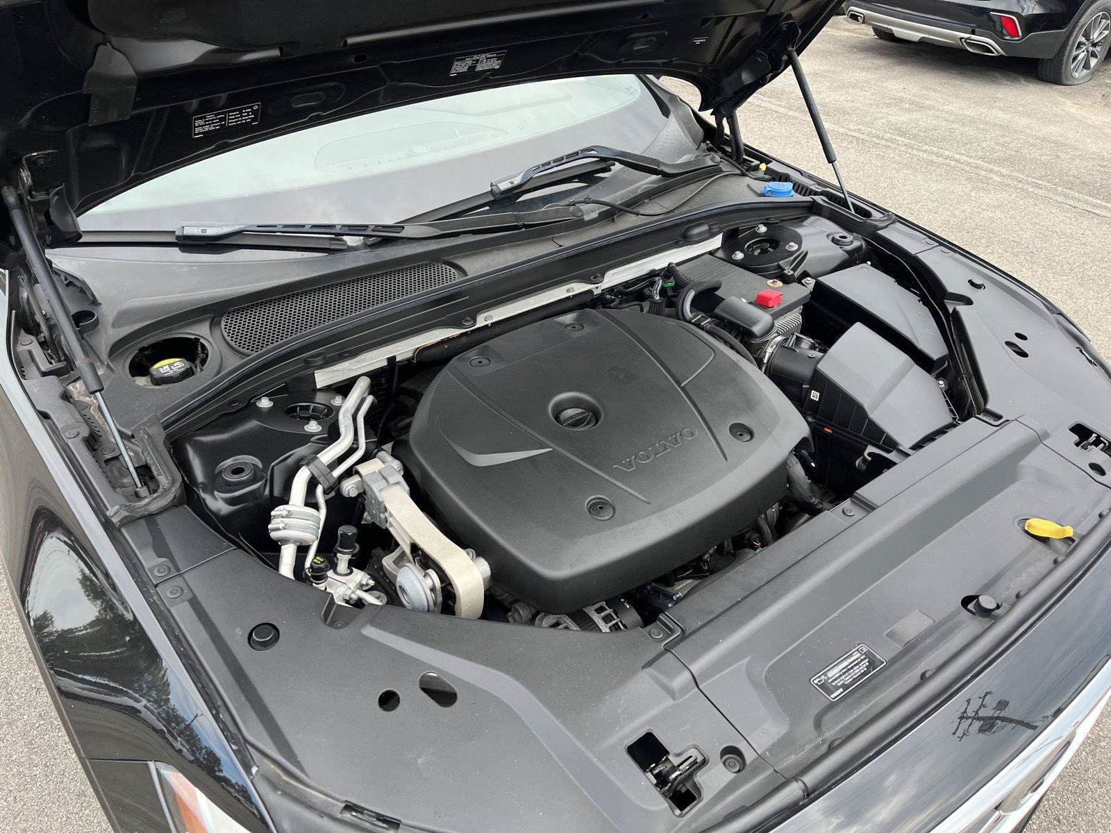 Used 2017 Volvo S90 T6 Momentum w/ Vision Package AWD/4WD image 18