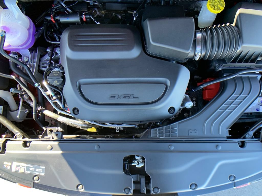 New 2026 Chrysler Pacifica Select AWD/4WD image 22